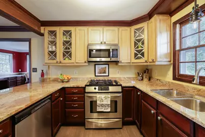 211 Paisley Lane, Golden Valley, MN 55422 - Photo 16