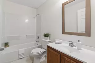 2210 Irving Ave N, Minneapolis, MN 55411 - Photo 12