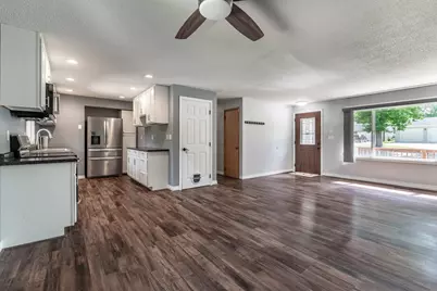 218 5th Avenue SE, Elbow Lake, MN 56531 - Photo 14