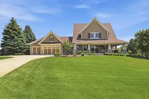 19475 Oak Grove Ave, Prior Lake, MN 55372 - Photo 1