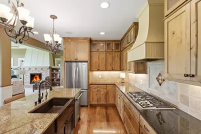 19475 Oak Grove Avenue, Prior Lake, MN 55372 - Photo 10