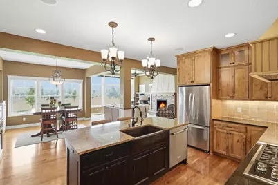 19475 Oak Grove Avenue, Prior Lake, MN 55372 - Photo 8