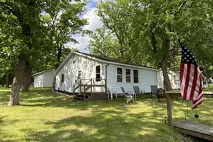 24041 Clover Ln, Nevis, MN 56467 - Photo 2