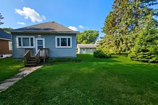 406 4th St SW, Crosby, MN 56441 - Photo 1