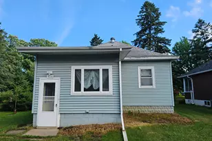 406 4th St SW, Crosby, MN 56441 - Photo 2