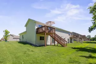 1042 White Tail Ln, Montrose, MN 55363 - Photo 18