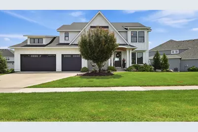 18447 75th Place N, Maple Grove, MN 55311 - Photo 2