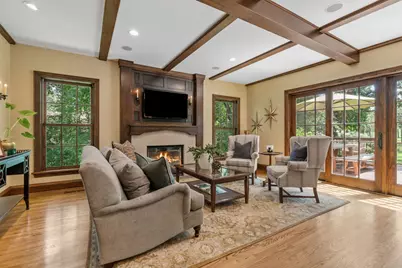 249 Hawthorne Road, Hopkins, MN 55343 - Photo 10