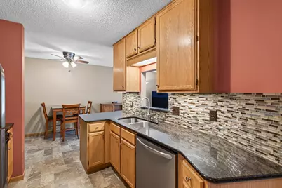 14316 Estates Avenue, Apple Valley, MN 55124 - Photo 8