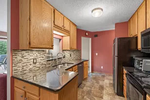 14316 Estates Ave, Apple Valley, MN 55124 - Photo 6