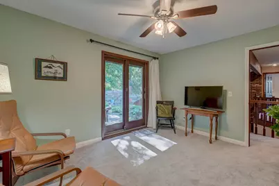 322 N Cudd Avenue, River Falls, WI 54022 - Photo 32