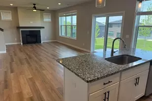 5438 Welter Wy, Chaska, MN 55318 - Photo 4