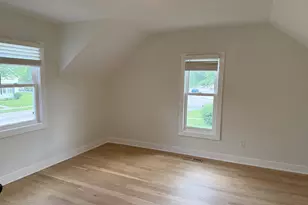 436 Adams St SE, Hutchinson, MN 55350 - Photo 8