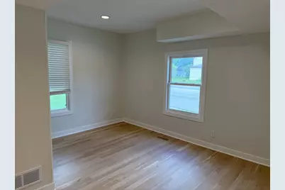 436 Adams Street SE, Hutchinson, MN 55350 - Photo 4