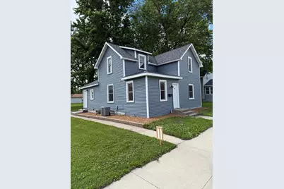 436 Adams Street SE, Hutchinson, MN 55350 - Photo 1
