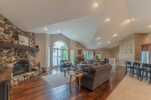 22550 Old Trapper Rd, Cohasset, MN 55721 - Photo 20