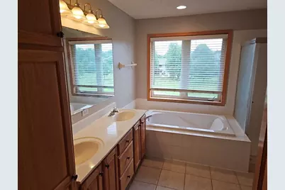 10455 Glen Eagle Circle, Woodbury, MN 55129 - Photo 20
