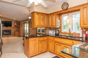 3433 Gettysburg Ave N, New Hope, MN 55427 - Photo 10