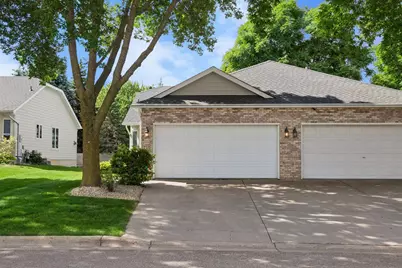 710 Emerald Ridge, Roseville, MN 55113 - Photo 8