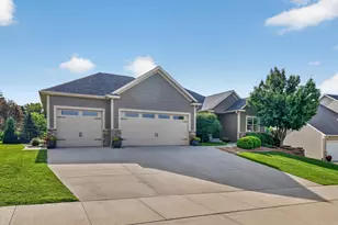 1872 Shannon Oaks Blvd NE, Rochester, MN 55906 - Photo 48