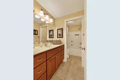 1872 Shannon Oaks Boulevard NE, Rochester, MN 55906 - Photo 42