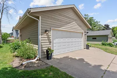 5560 W 131st Street, Savage, MN 55378 - Photo 4