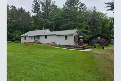 594 Boundary Road, Hudson, WI 54016 - Photo 2