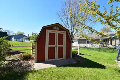 109 Brenda Lane, Goodhue, MN 55027 - Photo 6