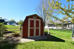 109 Brenda Ln, Goodhue, MN 55027 - Photo 6