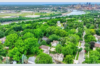 1010 Burns Avenue, Saint Paul, MN 55106 - Photo 4