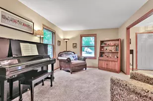 7038 46th St N, Oakdale, MN 55128 - Photo 12