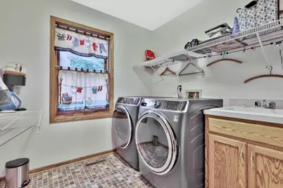 7038 46th Street N, Oakdale, MN 55128 - Photo 14
