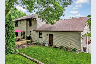 7038 46th Street N, Oakdale, MN 55128 - Photo 4