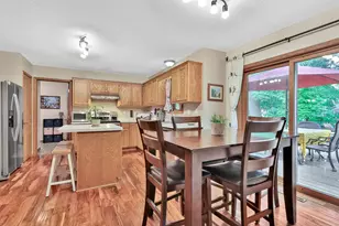 7038 46th St N, Oakdale, MN 55128 - Photo 8