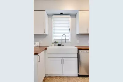 2801 Lincoln Street NE, Minneapolis, MN 55418 - Photo 26