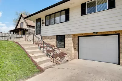 2801 Lincoln Street NE, Minneapolis, MN 55418 - Photo 2