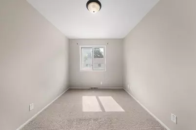 4836 Grenwich Trail N, Oakdale, MN 55128 - Photo 20