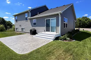 1515 Raymond Dr, Waconia, MN 55387 - Photo 8