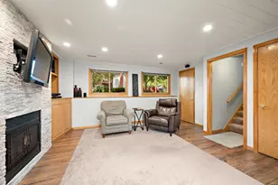7896 Berkshire Ln N, Maple Grove, MN 55311 - Photo 22