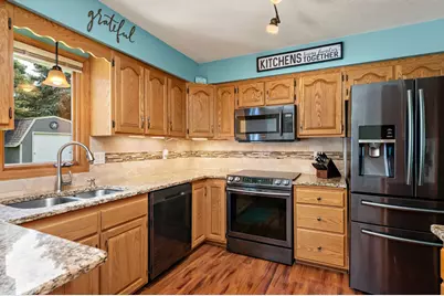 7896 Berkshire Lane N, Maple Grove, MN 55311 - Photo 12