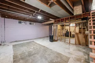 952 Logan Ln, South Saint Paul, MN 55075 - Photo 22