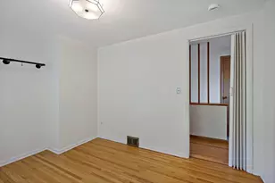 2549 35th Ave S, Minneapolis, MN 55406 - Photo 4