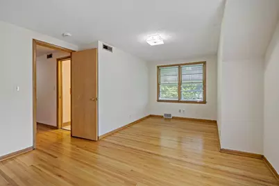 2549 35th Avenue S, Minneapolis, MN 55406 - Photo 8