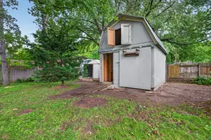 3921 Williston Rd, Minnetonka, MN 55345 - Photo 6