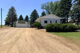 23227 Sundberg Ave, Brewster, MN 56119 - Photo 2
