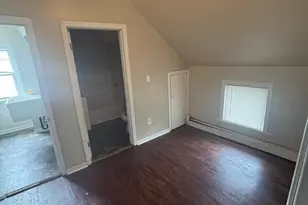 981 Burr St, Saint Paul, MN 55130 - Photo 10