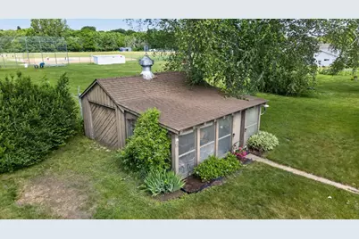 1290 West Avenue, Zumbrota, MN 55992 - Photo 52