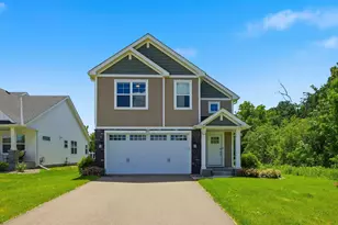 840 111th Ln NE, Blaine, MN 55434 - Photo 2