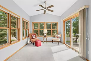 734 Gilfillan Ln, White Bear Township, MN 55127 - Photo 10