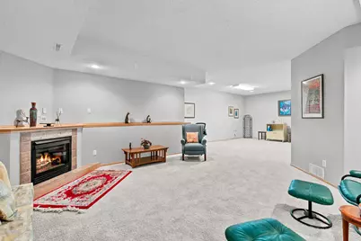 734 Gilfillan Lane, White Bear Township, MN 55127 - Photo 24